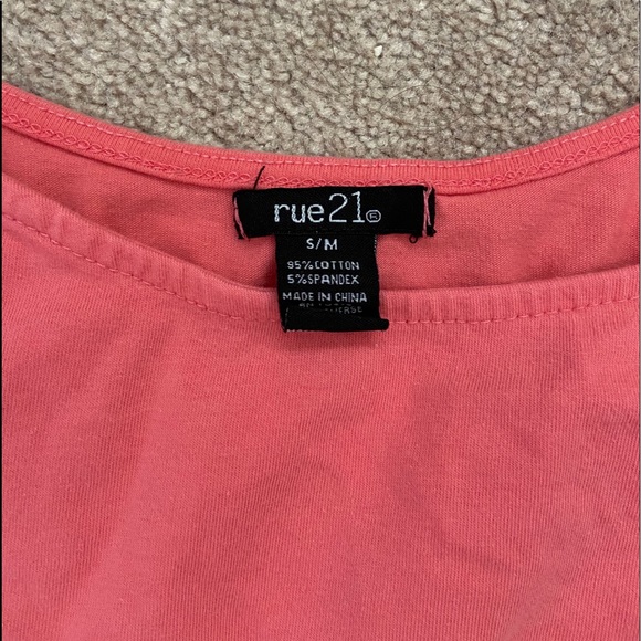 Pink Crop Top - Picture 3 of 3